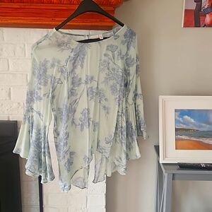 Lauren Conrad dressy top